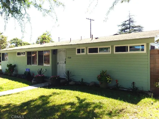6260 Obispo Avenue, Long Beach, California 90805