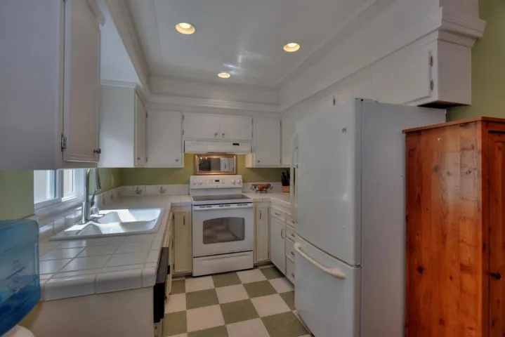 681 Harvard Avenue, Santa Clara, California 95051