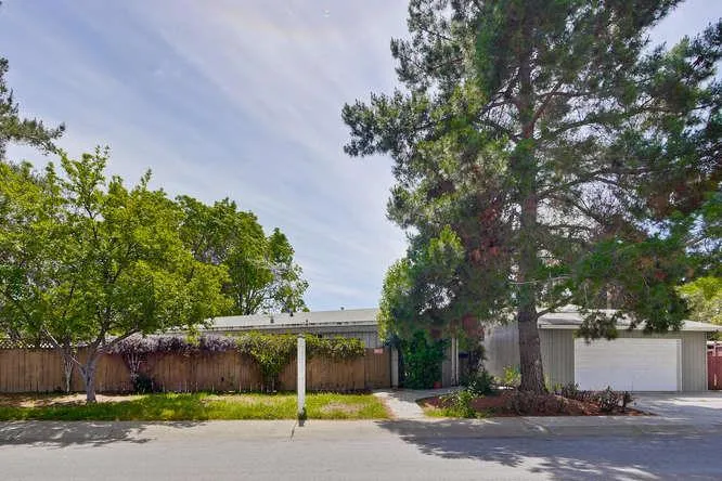 18600 Barnhart Avenue, Cupertino, California 95014