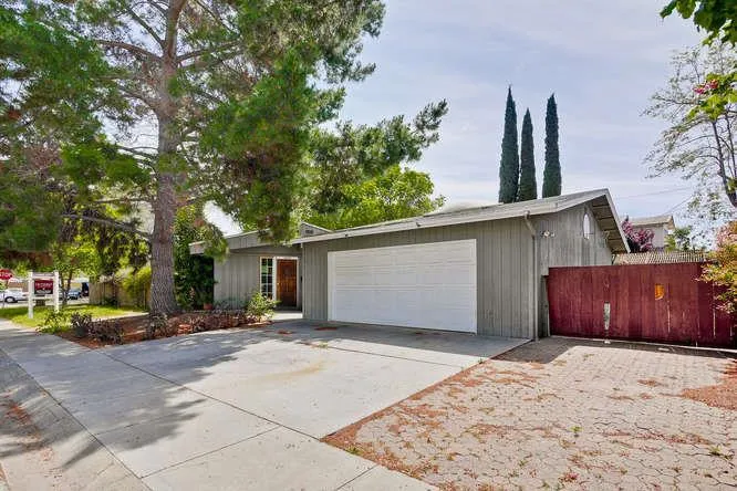 18600 Barnhart Avenue, Cupertino, California 95014