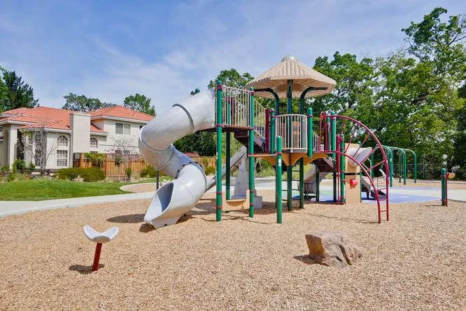 18600 Barnhart Avenue, Cupertino, California 95014
