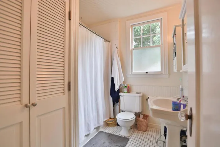 755 Arnold Way, Menlo Park, California 94025