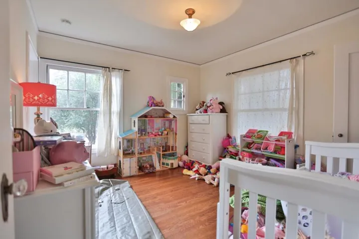 755 Arnold Way, Menlo Park, California 94025