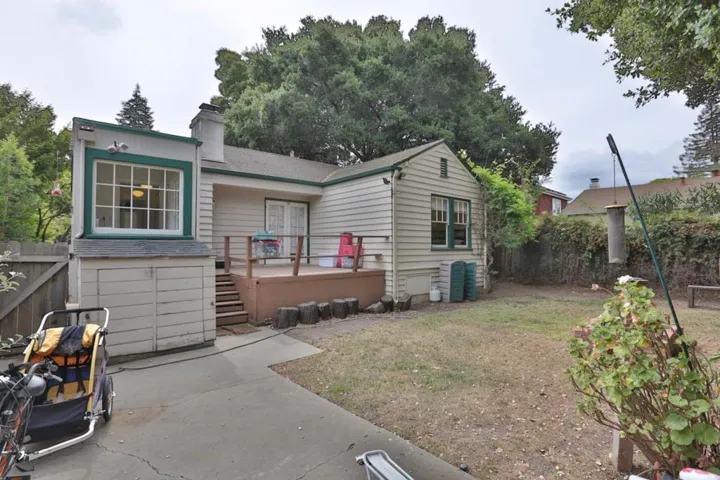 755 Arnold Way, Menlo Park, California 94025