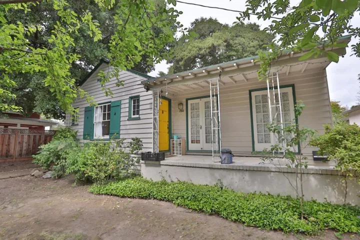 755 Arnold Way, Menlo Park, California 94025