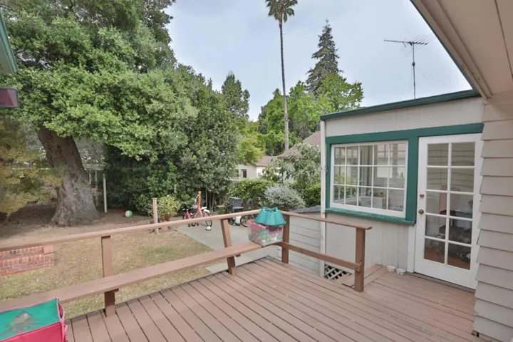 755 Arnold Way, Menlo Park, California 94025