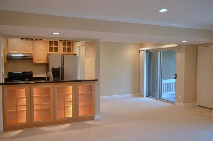 675 Sharon Park Drive 231, Menlo Park, California 94025
