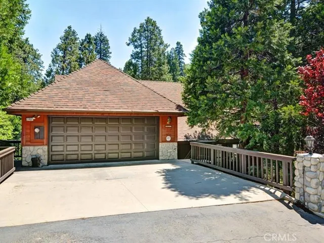 27491 Cedarwood Drive, Lake Arrowhead, California 92352
