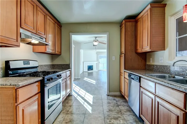 1426 W Cruces Street, Wilmington, California 90744