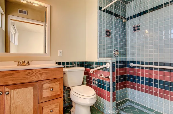 1426 W Cruces Street, Wilmington, California 90744
