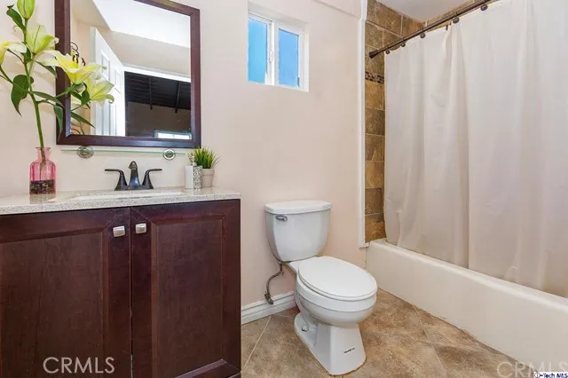 9499 Bradwell Ave Avenue, Santa Fe Springs, California 90670