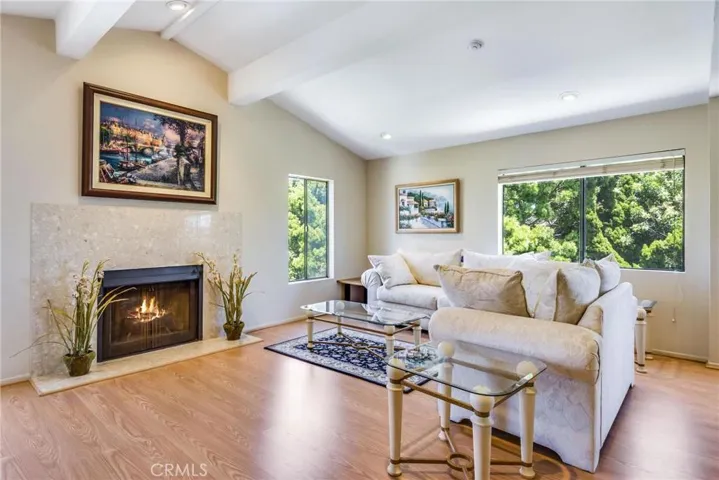 220 S Helberta Avenue G, Redondo Beach, California 90277