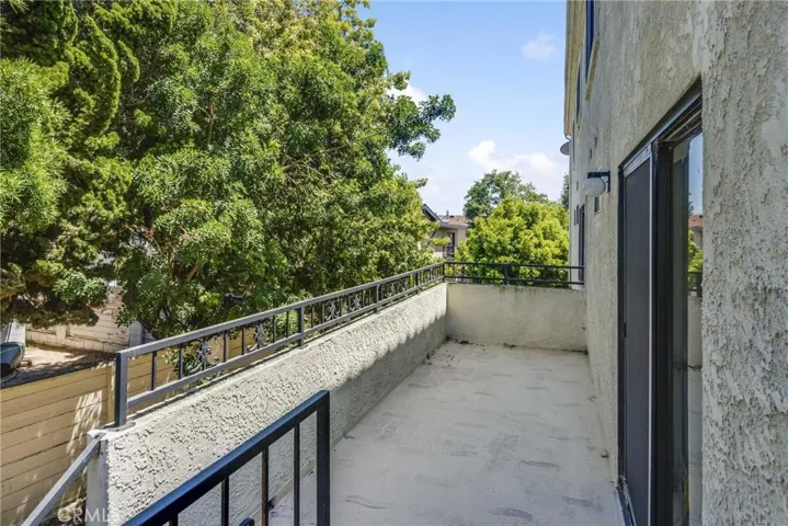 220 S Helberta Avenue G, Redondo Beach, California 90277