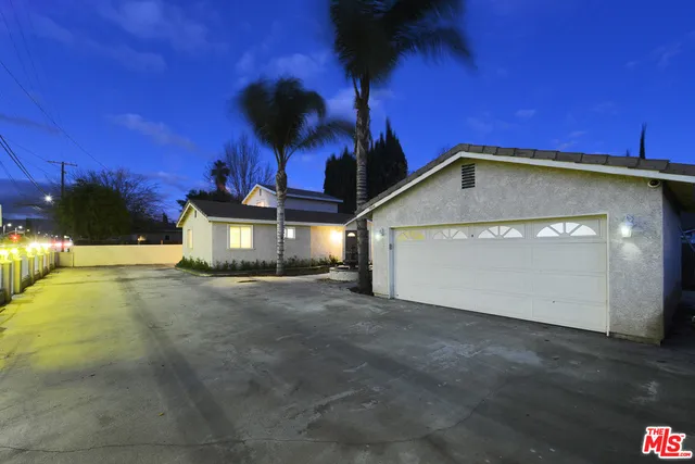 2 car garage