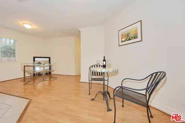 7866 Winnetka Avenue, Winnetka, California 91306