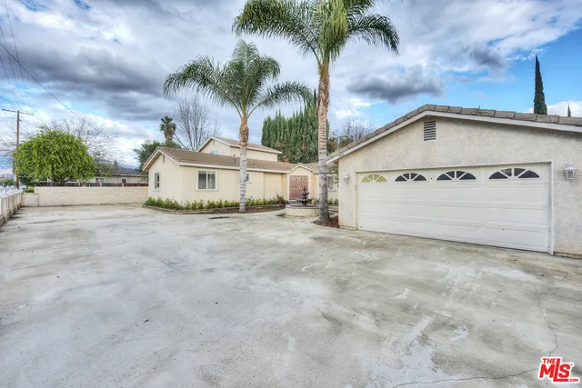 7866 Winnetka Avenue, Winnetka, California 91306