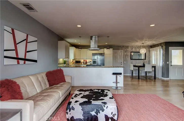 10322 Kukui Drive, Huntington Beach, California 92646