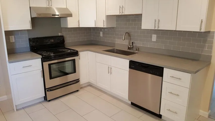 811 S Grant Street, San Mateo, California 94402