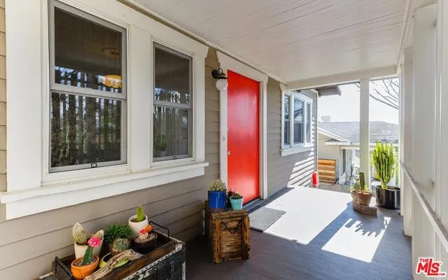 564 Meridian Terrace, Los Angeles, California 90042