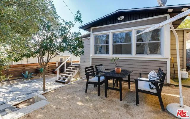 564 Meridian Terrace, Los Angeles, California 90042