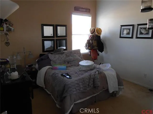 Upstairs guest bedroom