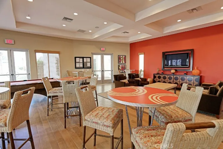 13029 Central Avenue 404, Hawthorne, California 90250