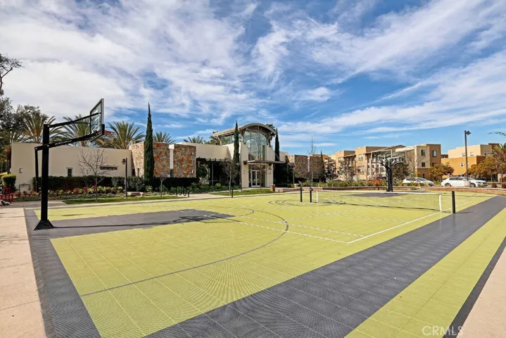 13029 Central Avenue 404, Hawthorne, California 90250