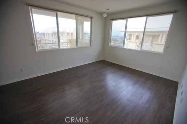 13029 Central Avenue 404, Hawthorne, California 90250