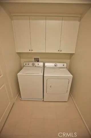 13029 Central Avenue 404, Hawthorne, California 90250