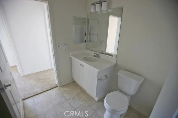 13029 Central Avenue 404, Hawthorne, California 90250