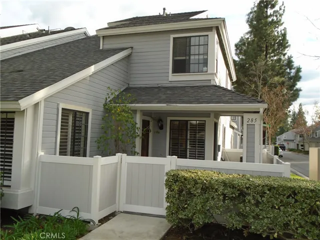 285 Monroe Court, Azusa, California 91702