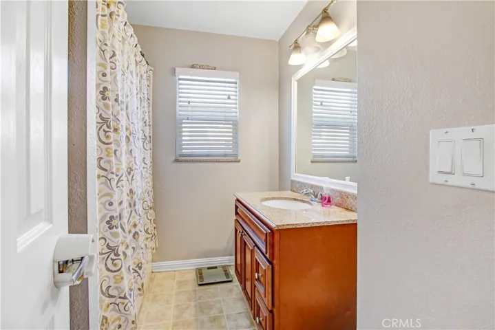 490 S Bedford Road, Orange, California 92868