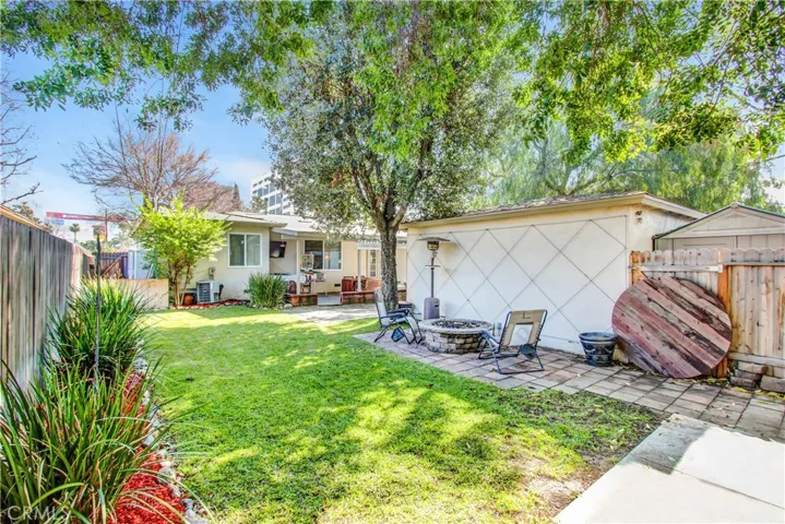 490 S Bedford Road, Orange, California 92868