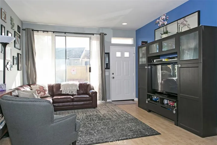 28494 Porsena Way, Lake Forest, California 92679