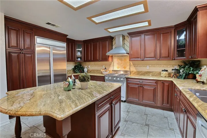 16463 Turnbury Court, Chino Hills, California 91709