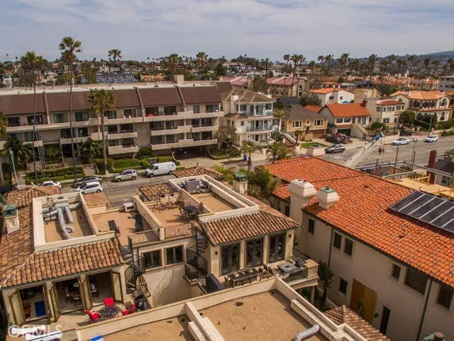 707 Esplanade A, Redondo Beach, California 90277
