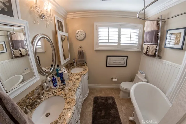 24851 Spadra Lane, Mission Viejo, California 92691