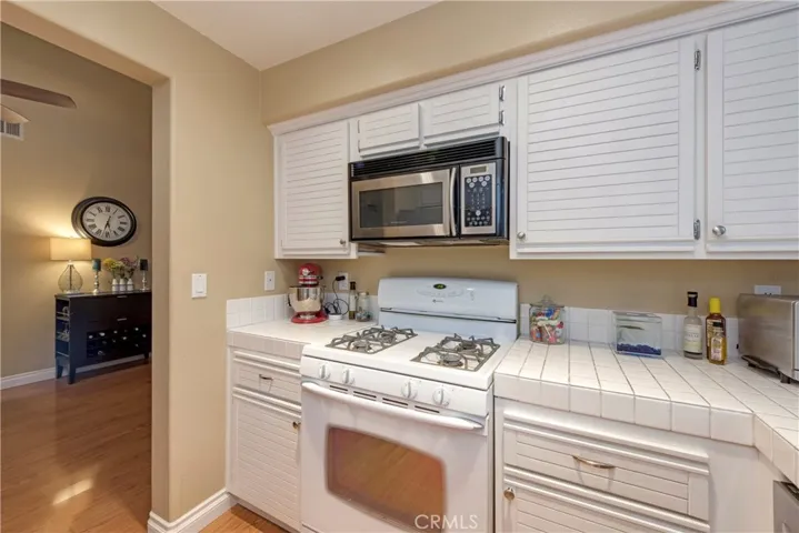 8200 E Oak Ridge Circle, Anaheim Hills, California 92808
