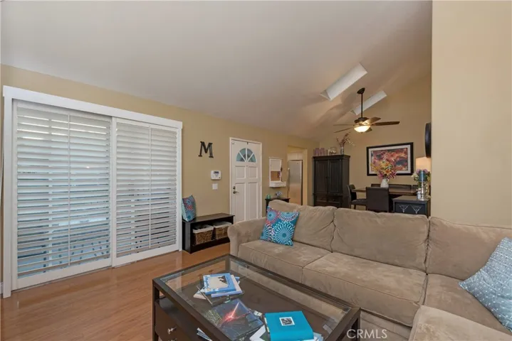 8200 E Oak Ridge Circle, Anaheim Hills, California 92808