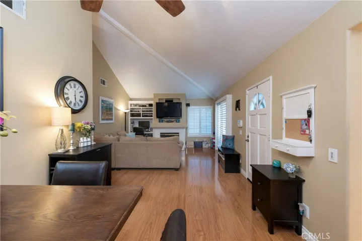 8200 E Oak Ridge Circle, Anaheim Hills, California 92808