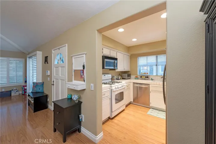 8200 E Oak Ridge Circle, Anaheim Hills, California 92808
