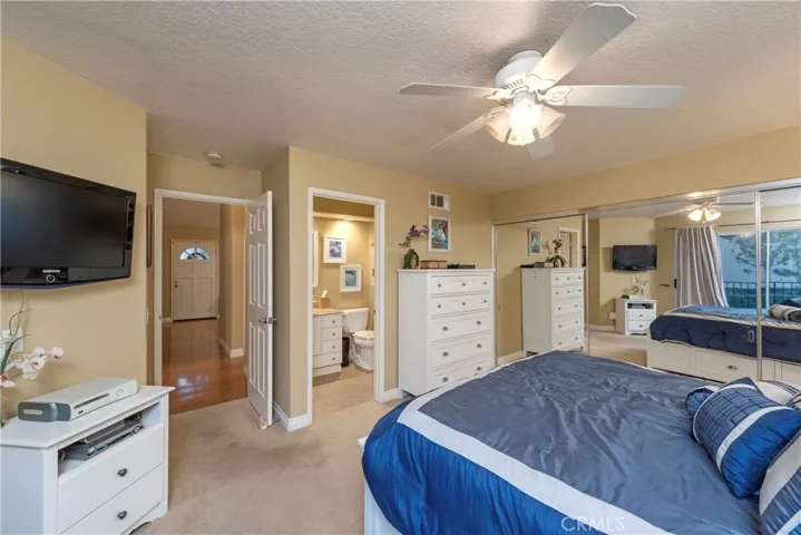 8200 E Oak Ridge Circle, Anaheim Hills, California 92808