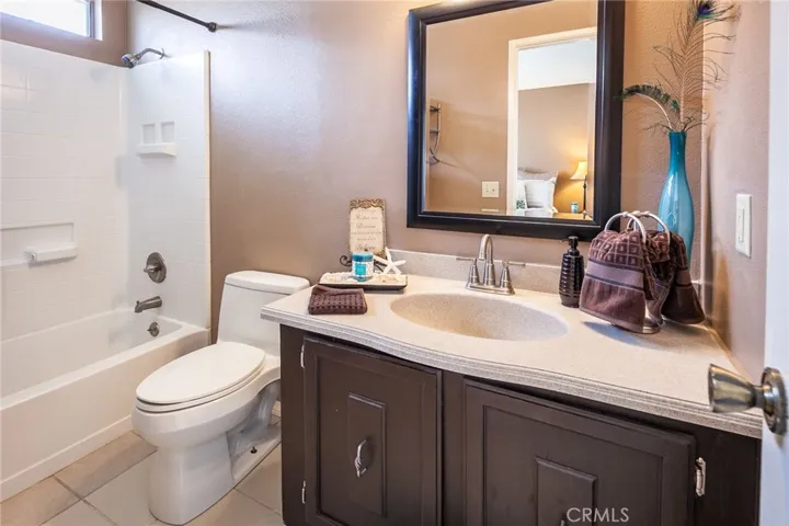 2265 Bradford Avenue 421, Highland, California 92346