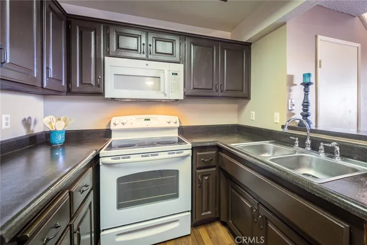 2265 Bradford Avenue 421, Highland, California 92346