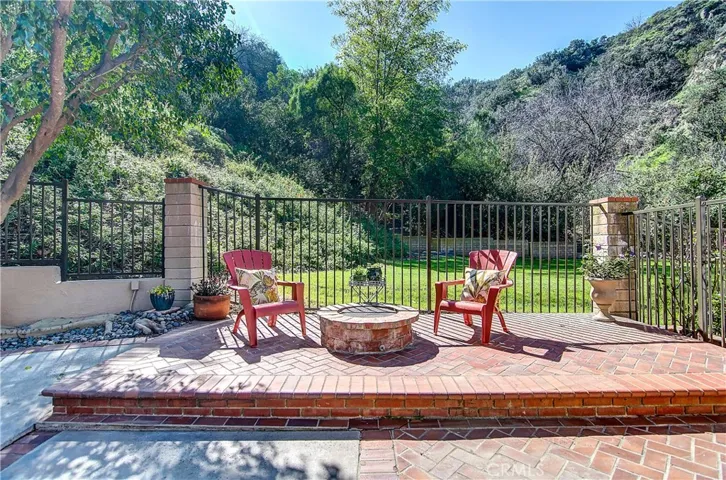 ......One of a Kind Location With No Rear Neighbors!  Fabulous, LARGE Backyard: this is Serenity Defined! Best of All, The Association takes care of everything beyond the fence!