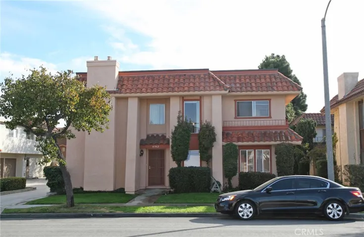 4742 Pearce Drive, Huntington Beach, California 92649