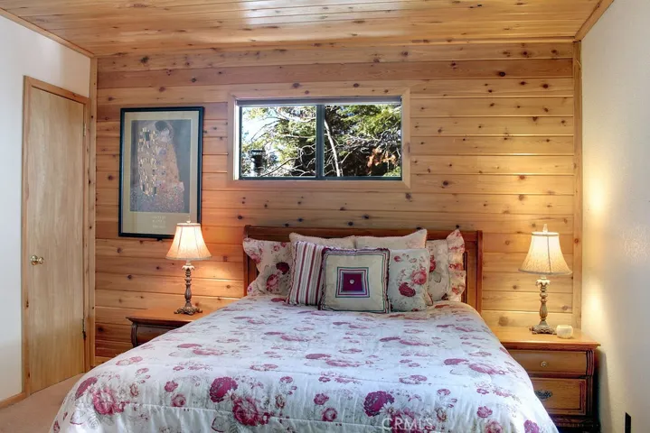 43422 Bow Canyon Road, Big Bear, California 92315
