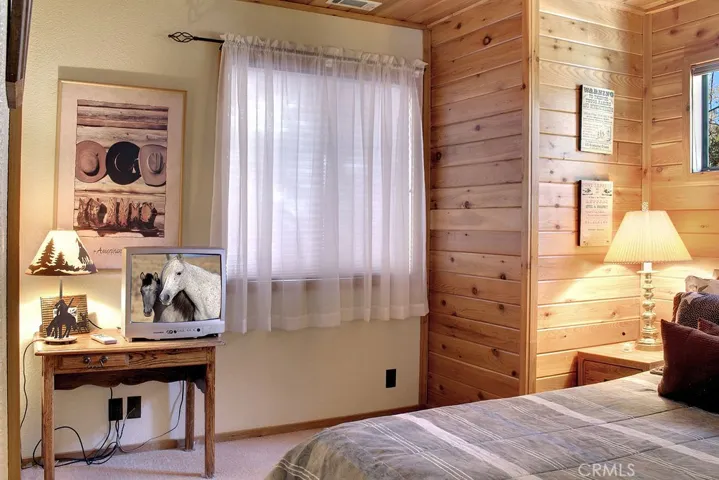 43422 Bow Canyon Road, Big Bear, California 92315