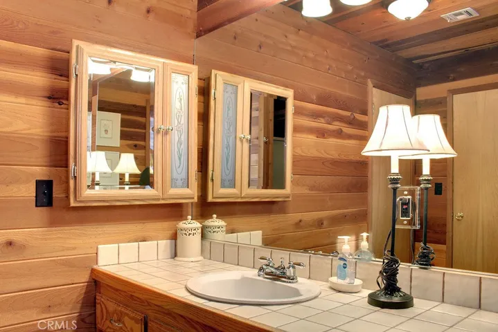 43422 Bow Canyon Road, Big Bear, California 92315