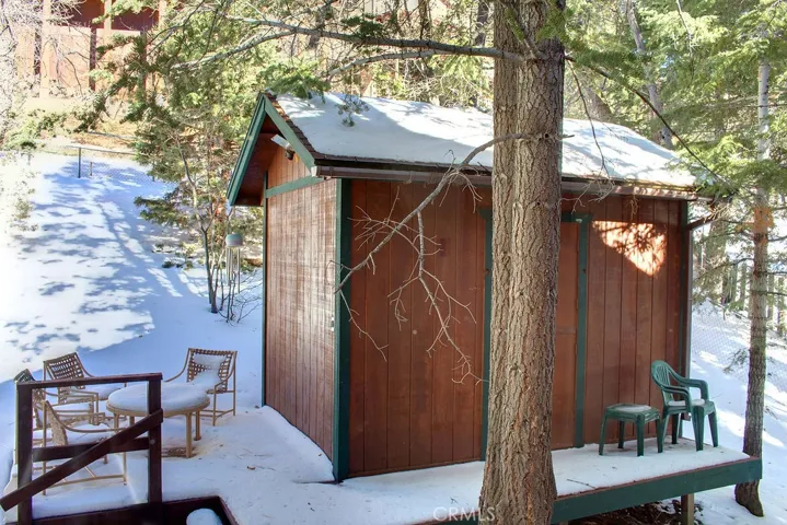 43422 Bow Canyon Road, Big Bear, California 92315